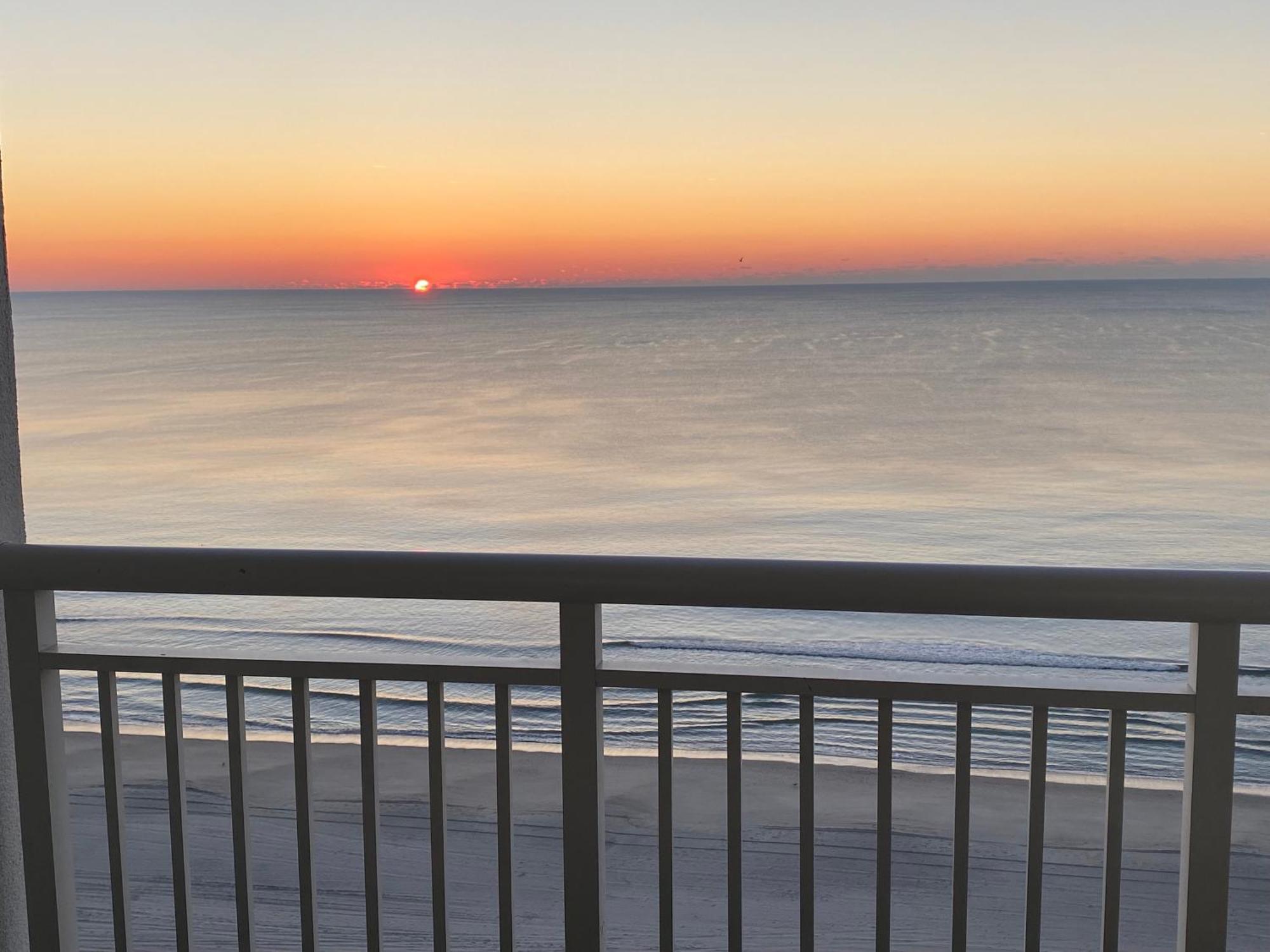 Camelot By The Sea Ocean Front Condo Myrtle Beach Zewnętrze zdjęcie